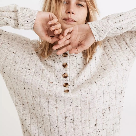 Madewell Donegal Bowden Henley Sweater in Coziest Yarn - Picture 3 of 5